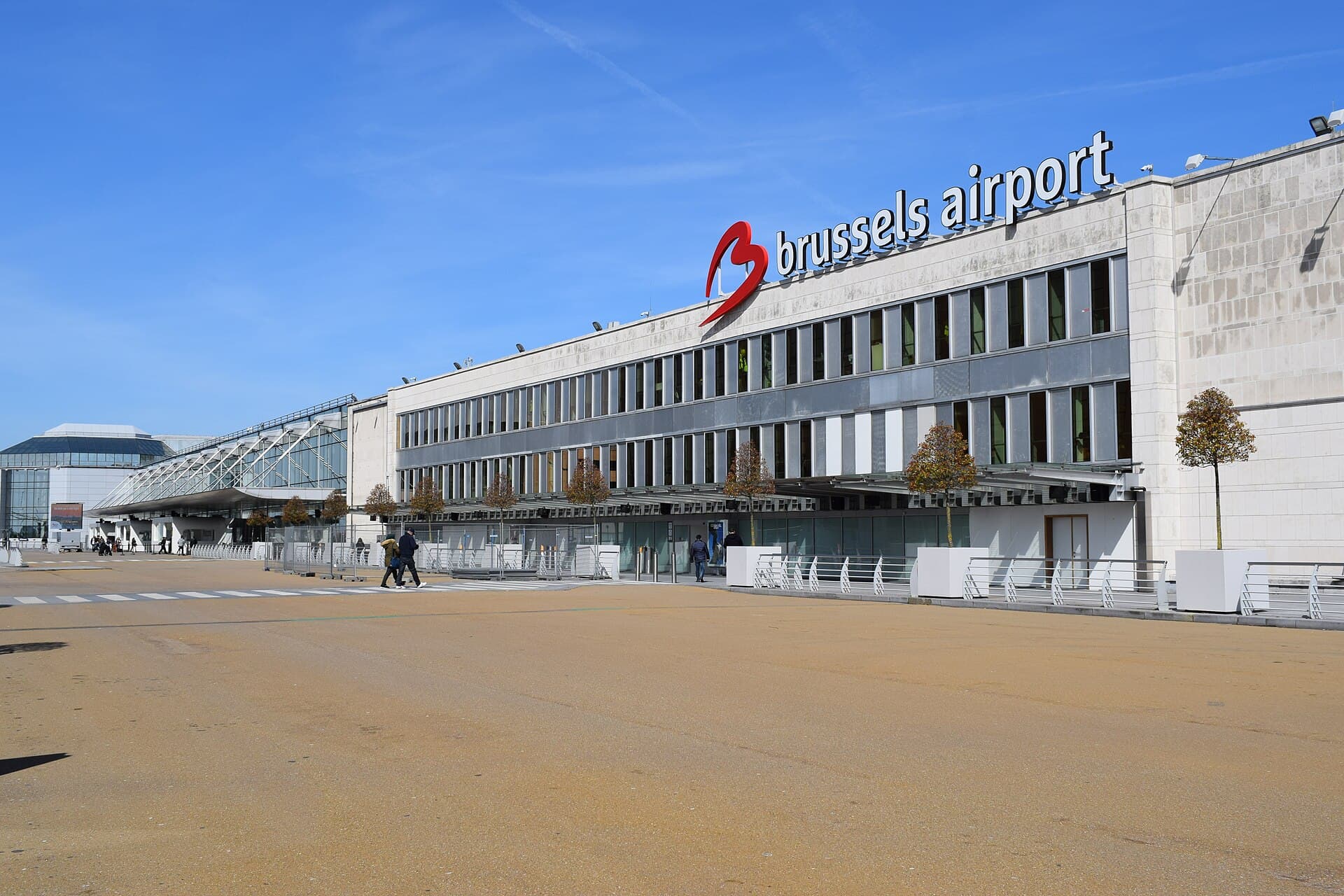 Façade de l'aéroport de Bruxelles-Zaventem